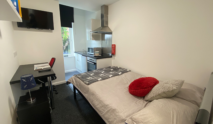 Standard studio in Regent Road in Leicester