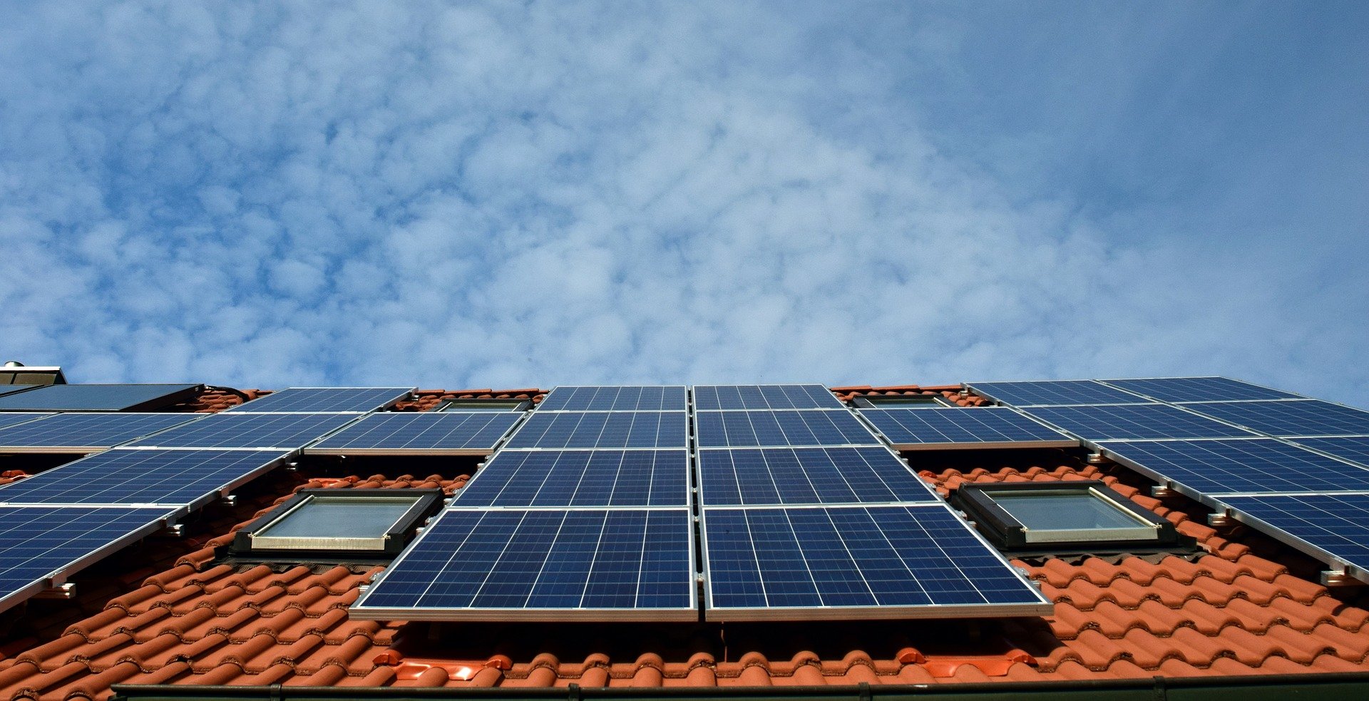 Reducing carbon footprint in student accommodation Leicester and Loughborough with solar panel energy